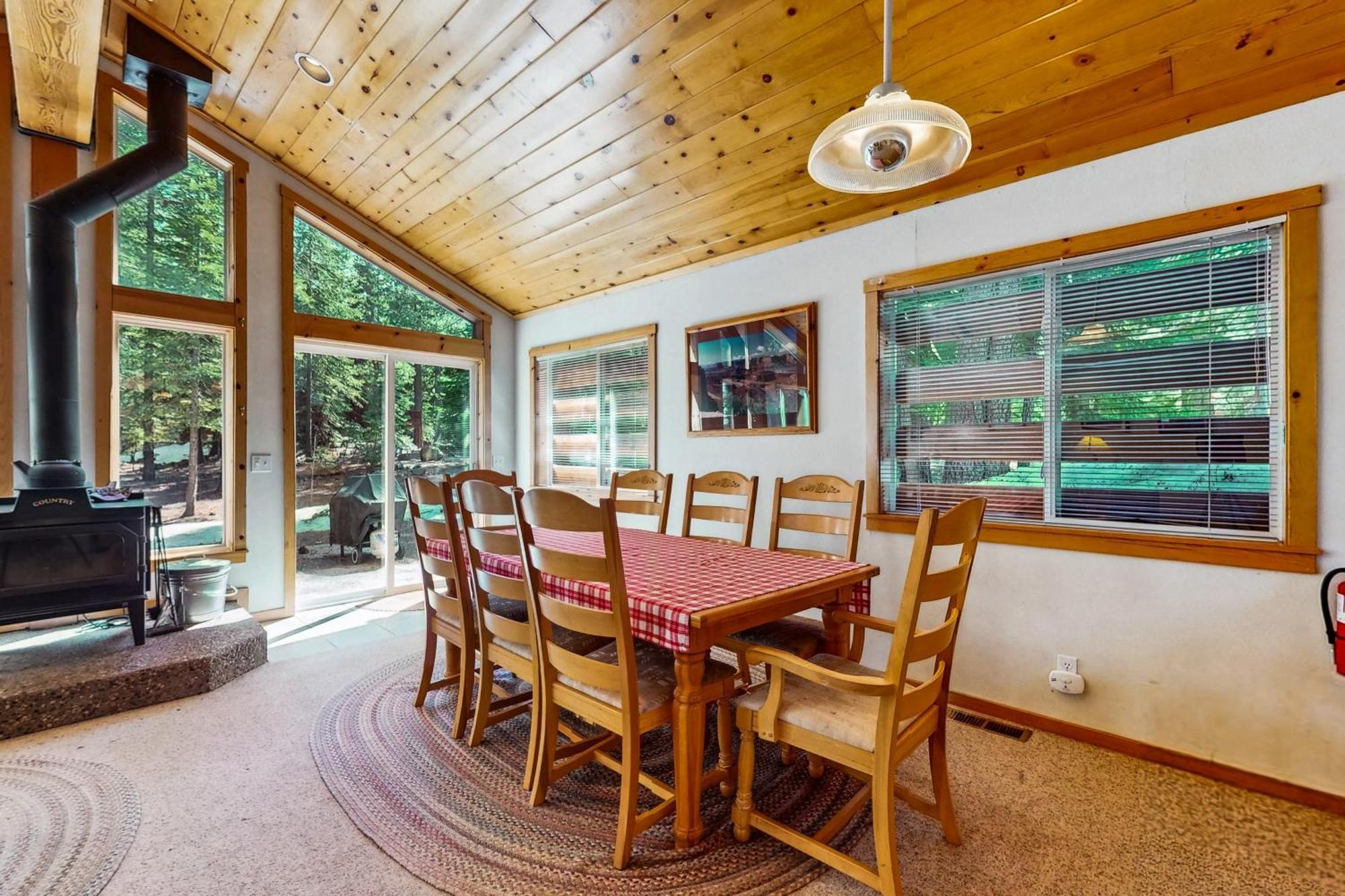 Happy Family Cozy Cabin Truckee Exterior photo